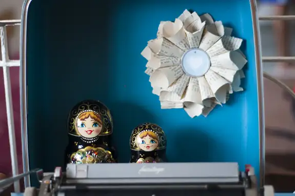 Венок из бумажных конусов