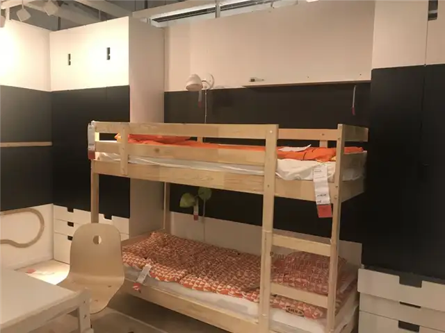 Деревянные двухъярусные кровати из икеи