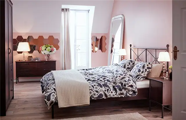 мускен кровать-каркас из икеи