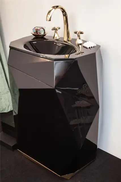 Maison Valentina Pedestal Diamond Vanity