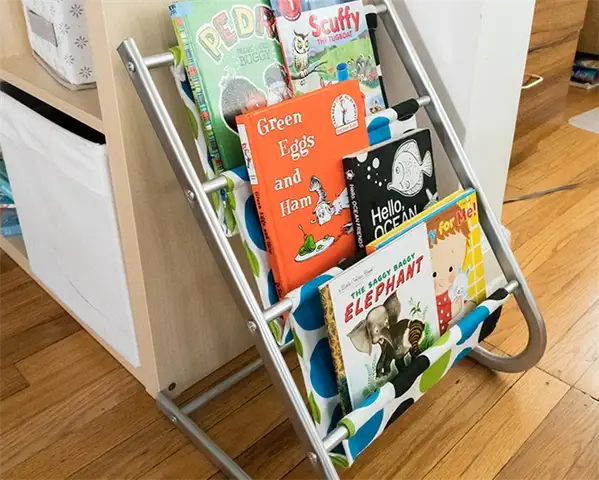 Идея переделки книжной полки из стропы