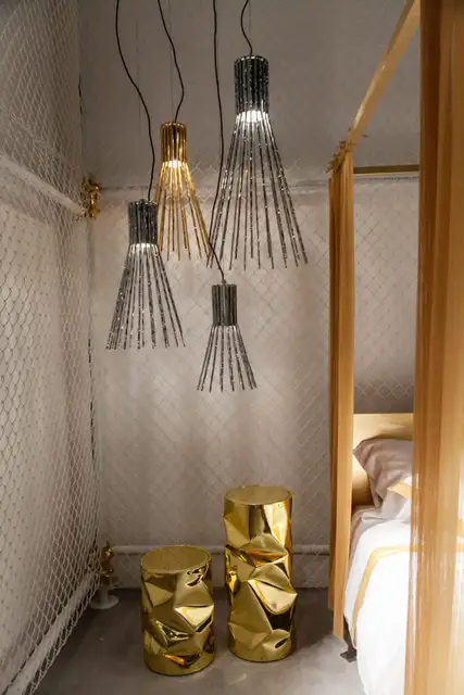 Декорирование металлами и цветами 683x1024
