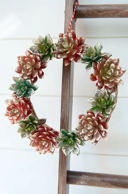 Как сделать DIY (своими руками) Faux Glitter Succulent Wreath