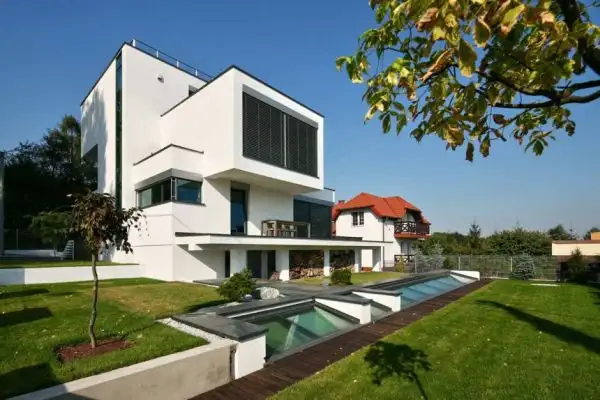 xv-house-by-rs