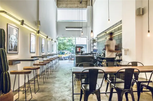 Промышленная кофейня Oop Coffee дизайн PAA Arquitetura Comercial + Марина Гарсия