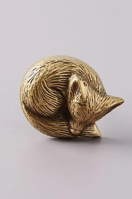 Ручки в виде спящей лисы