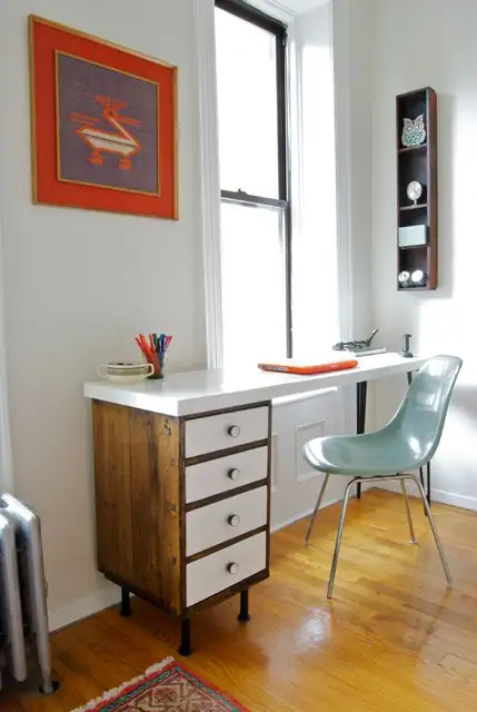 Стол в стиле mid-century-modern