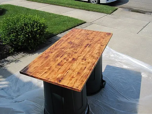 vika-desk-diy3