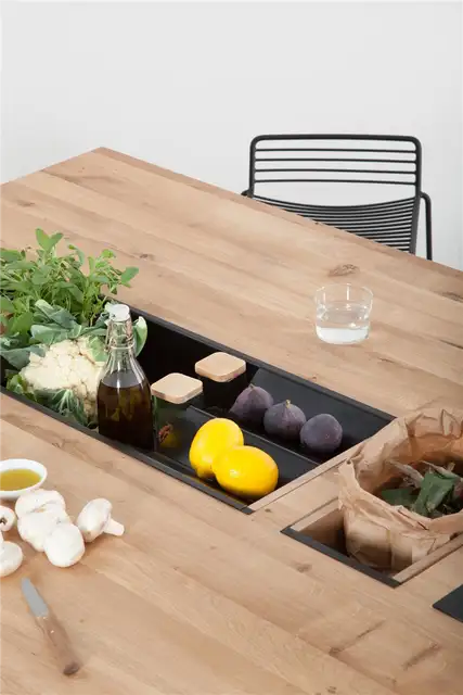 Современная кухня OIKOS A Flexible Kitchen for Working Spaces