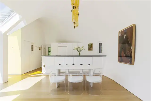 Long Island Cocoon House - изогнутые стены