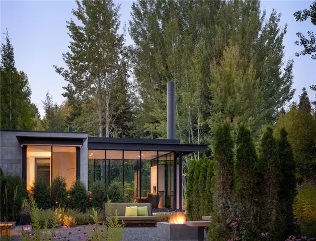 Современный индустриальный дом Stirrup House от Olson Kundig