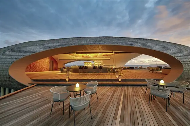 StRegis