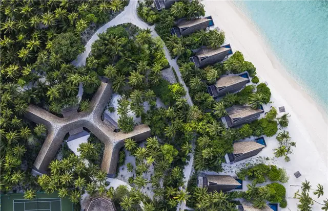 Дизайн бунгало St. Regis Maldives с беспилотника от WOW Architects