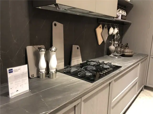 Серый декор для кухни от Stosa Cucine eurocucina 2018