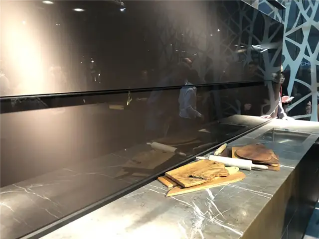 V от Valcucine - кухня V motion
