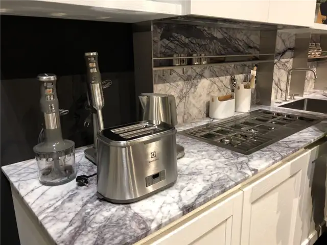 Maistri Cucine Eurocucina 2018 Мрамор