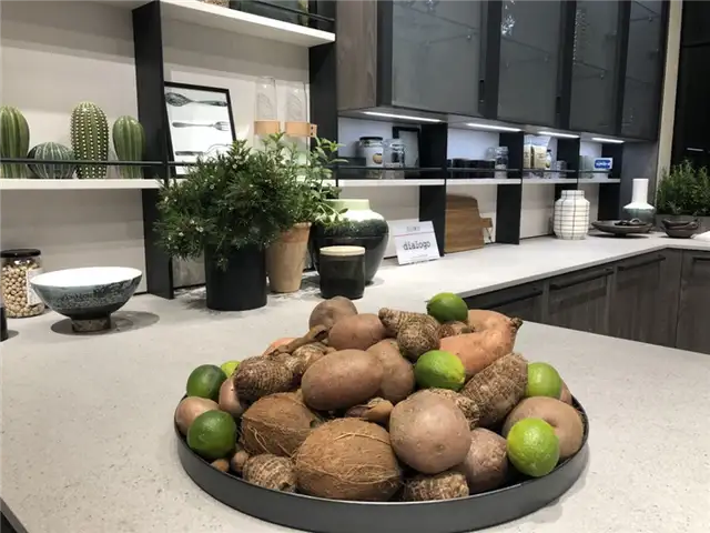 Veneta Cucine Дизайн интерьера кухни EuroCucina 2018