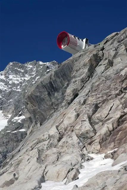 Refuge Gervasutti от LEAPfactory Cliff