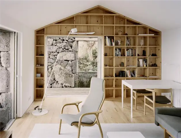 Гостиная в доме E-C от SAMI-arquitectos