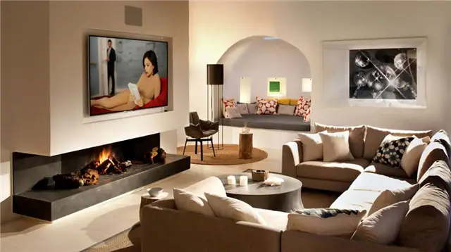 Современный дом на Ибице от TG Studio - камин в гостиной