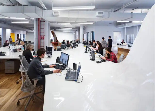 Clive-Wilkinson-Architects-Super-Desk2