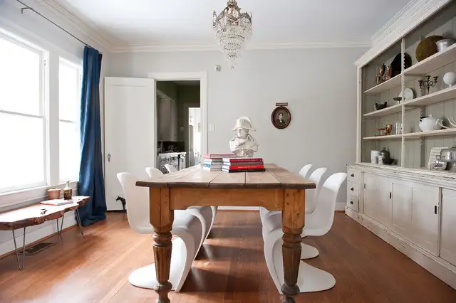 panton-white-chairs-farm-dining-table
