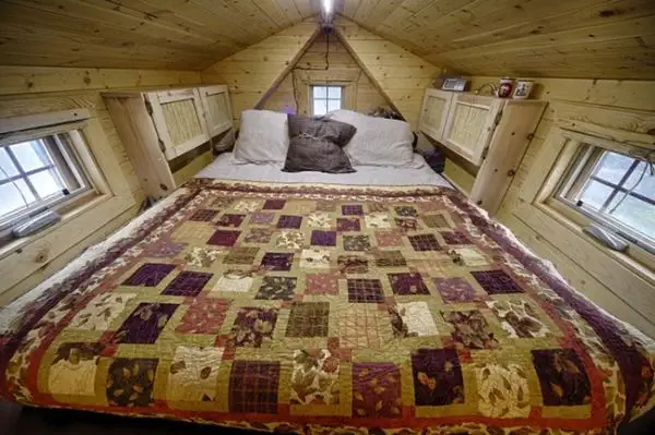 The-Tiny-Tack-House1